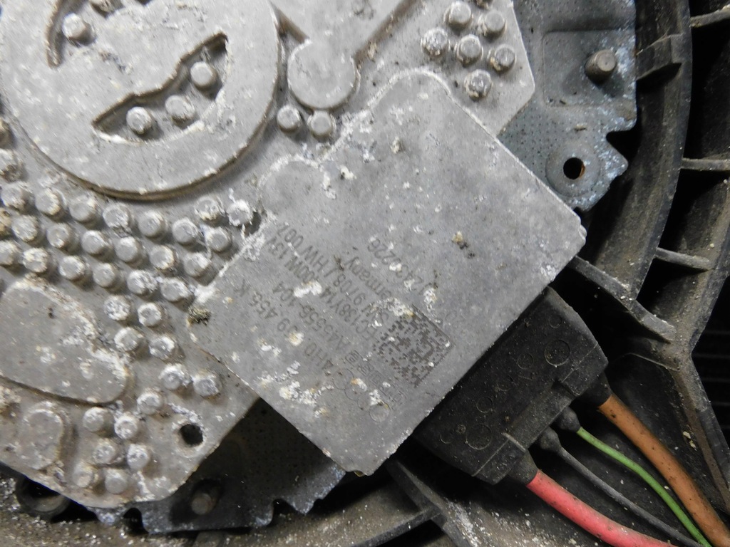 фото №16, Audi a8 d4 4h усилитель радиатор pas передний вентилятор балка