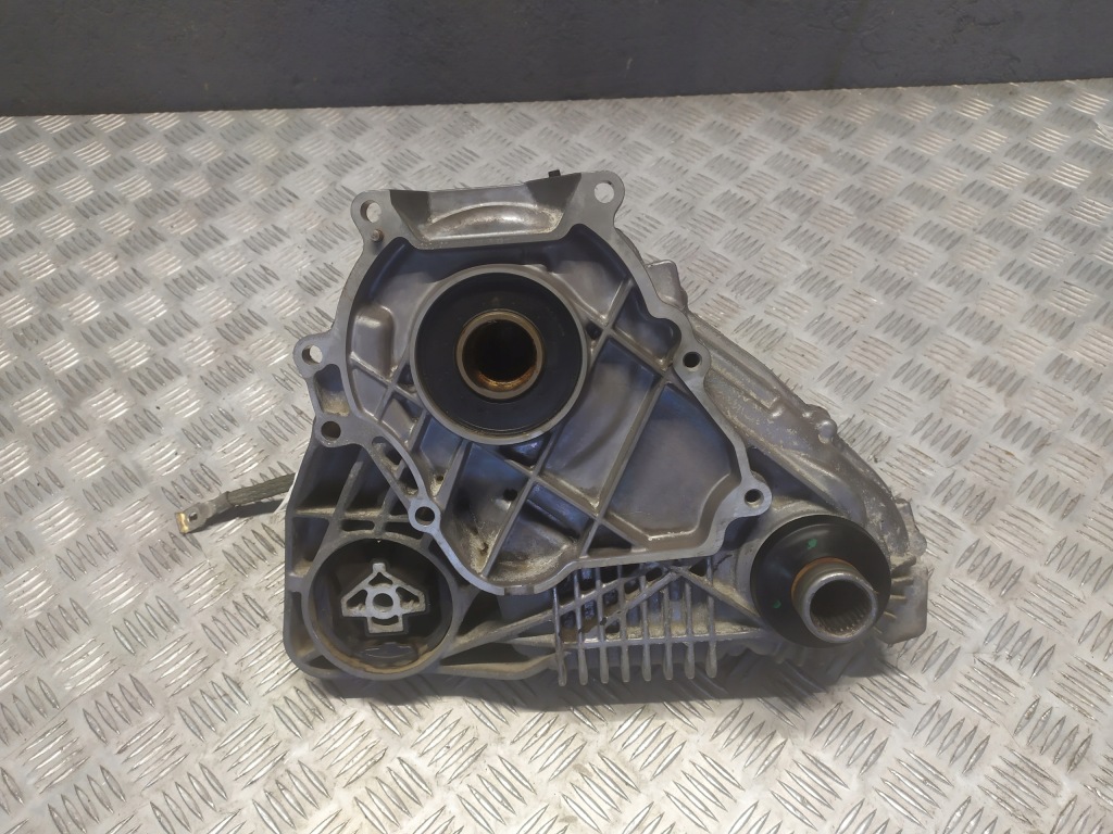 фото №12, Bmw оригинальный номер 7505376 x5 f15 x6 f16 редуктор коробки передач