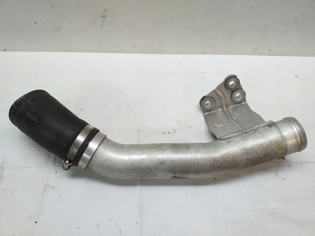 фото №1, Nissan gt-r шланг wąż интеркулер