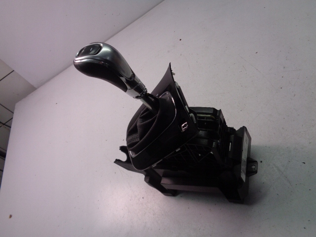 фото №1, Домкрат ,рычаг переключения передач opel mokka автоматическая коробка передач