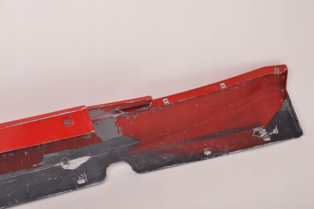 фото №11, Maserati granturismo молдинг накладка порог левая