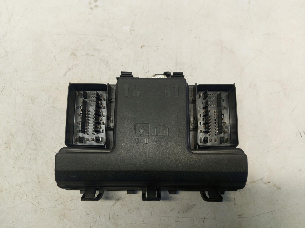 фото №3, Ford ranger iv lift коробка предохранителей jb3t-14d068-cb