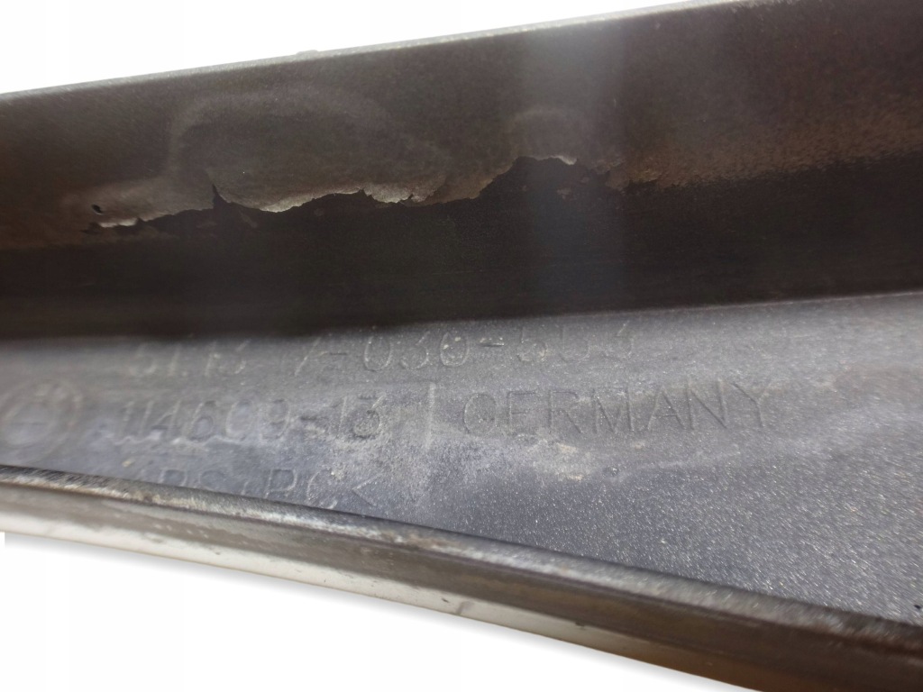 Накладка на фару молдинг лампи ліва перед bmw e46 sedan універсал рестайлінг  stratus 7030553 Київ