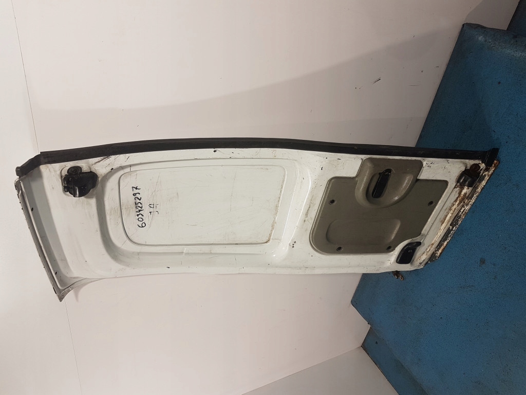 фото №8, Renault kangoo i lift дверь задняя правое 0389