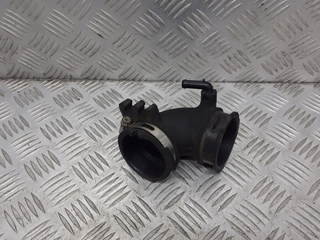 фото №4, Шланг труба воздуха mazda 3 bk 1.6 014081-1611