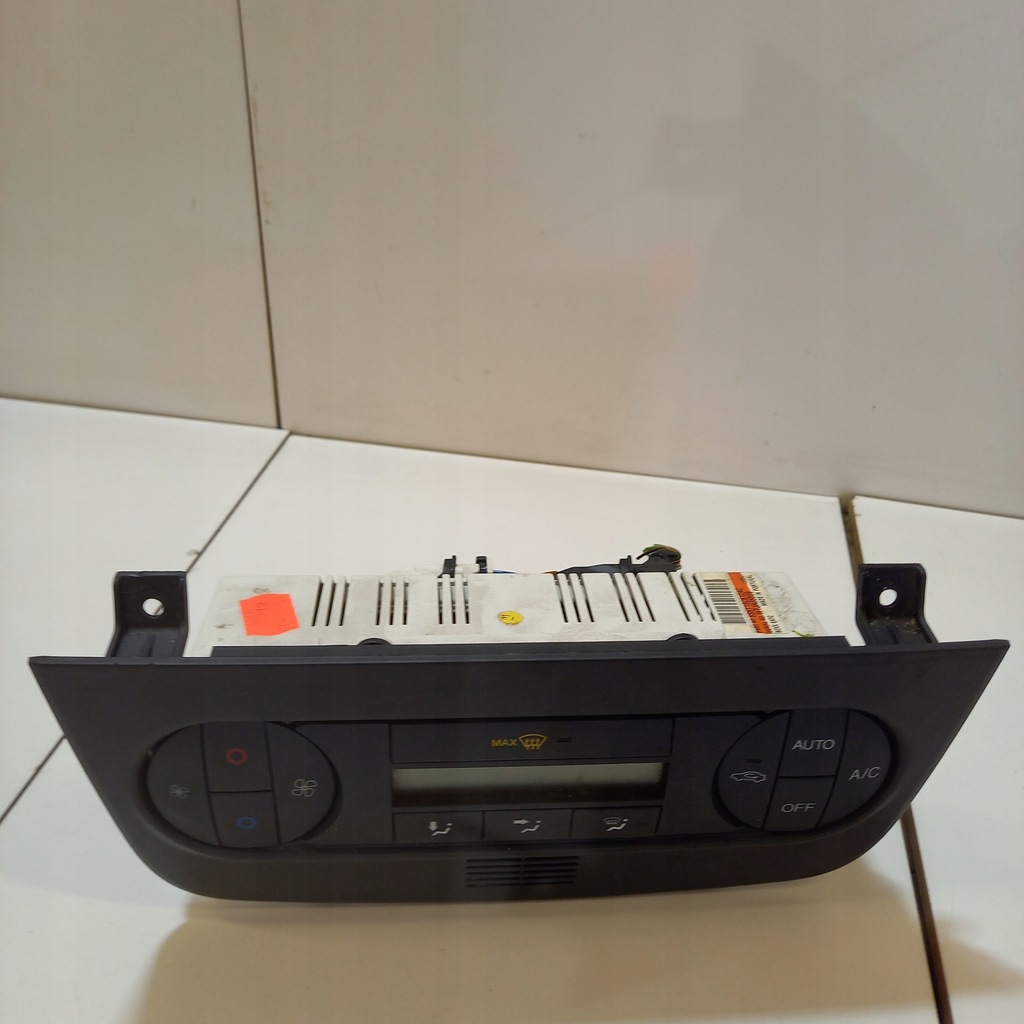 фото №1, Панель climatronic ford fiesta mk 6 6s6t18c612ac