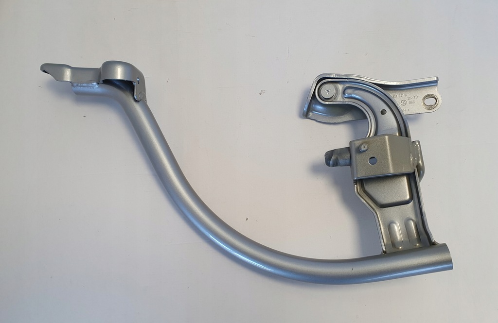 фото №8, Passat b8 sedan lb7s петля кришки лівий 3g5827301a