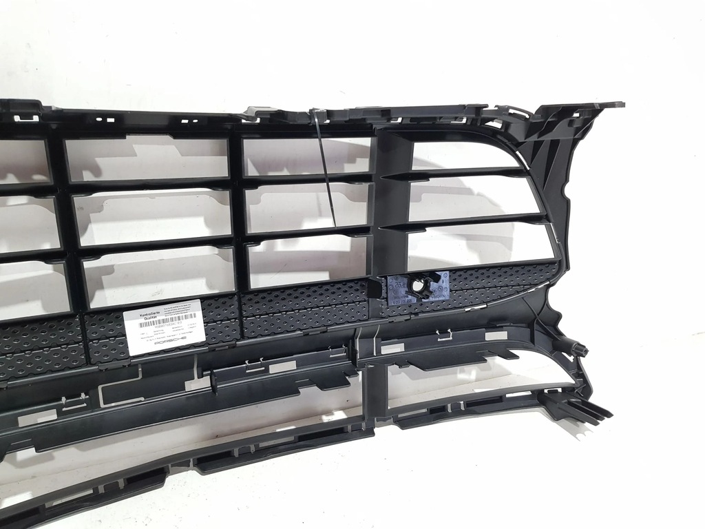 фото №10, Porsche macan 2016 решётка, заглушки 95b807683ac1e0