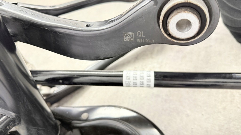 фото №14, Bmw g20 поворотный кулак рычаги амортизатор приводной вал левый задняя kpl vdc