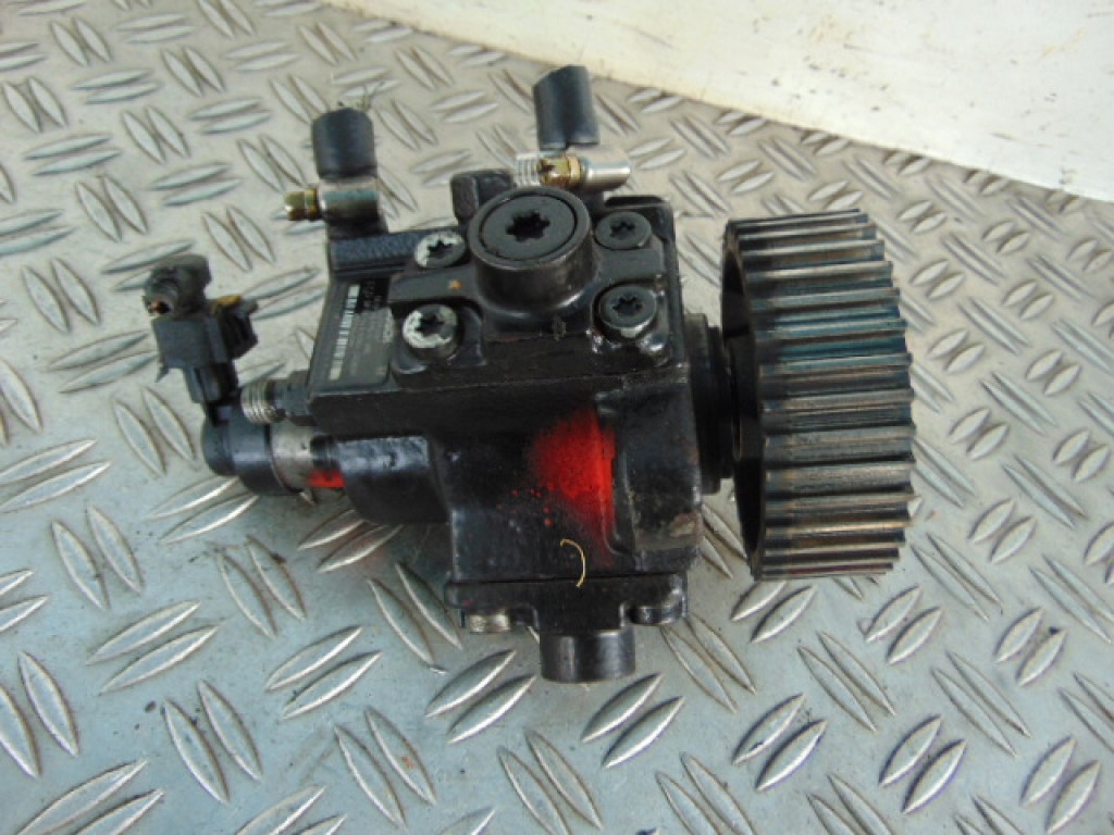 фото №1, Opel astra насос впрыскная ---