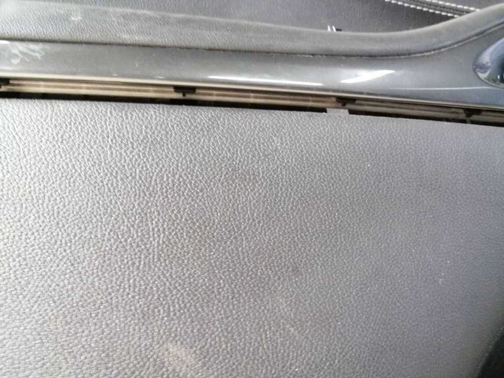 Обшивка оббивка перед ліва сторона opel zafira c 2014r led ambilight Недорого