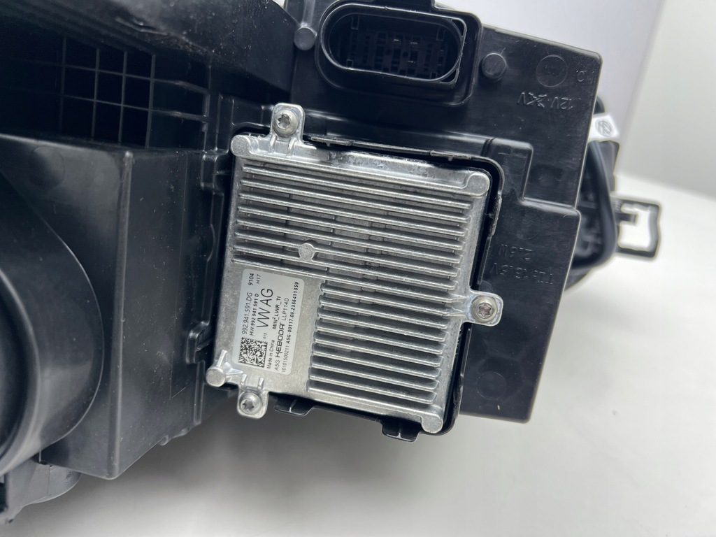 фото №8, Vw passat b9 3j1 лампа передня права full led комплектна nowa oem 2024-