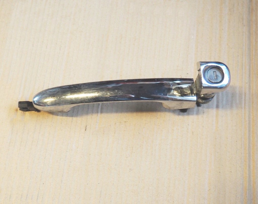 фото №1, Lancia delta ручка ліва перед передня хром з вкладка 242530