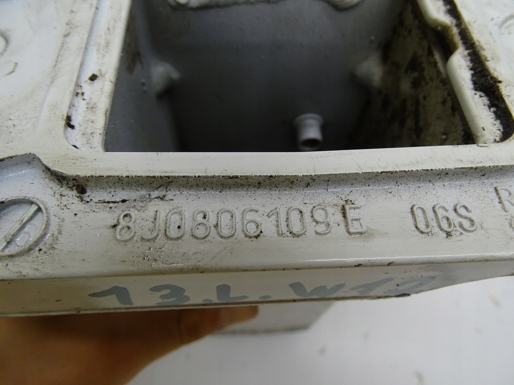 фото №7, Зона деформації ліва передня audi tt 8j ly9c 11r 8j0806109e