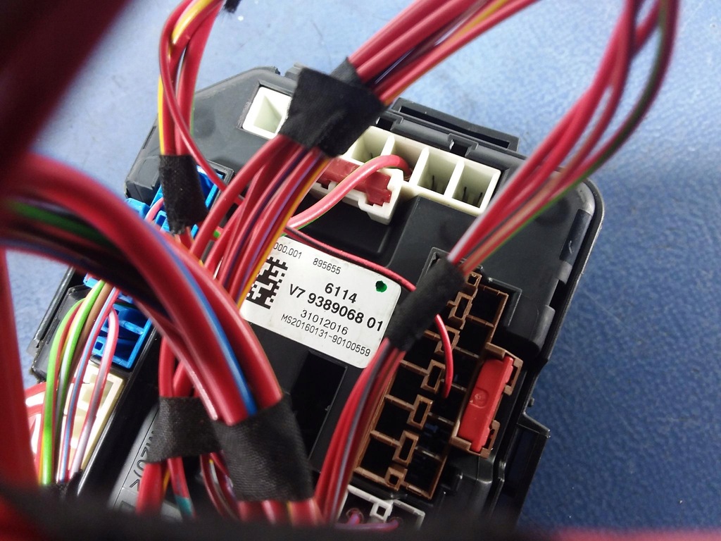 фото №7, Bmw 4 f32 f36 коробка запобіжників 9389068