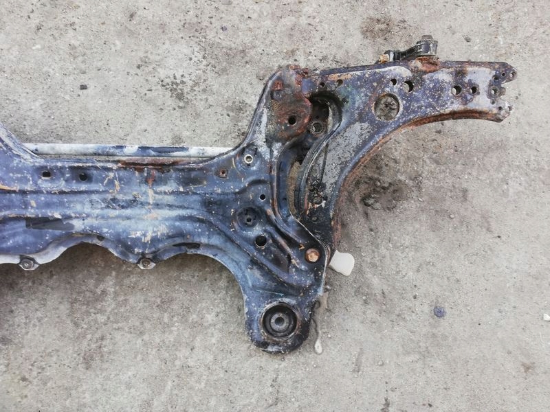 фото №6, Підрамник ,підрамник двигуна, поперечина seat toledo ii 1,6 sr