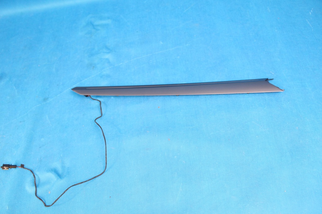 фото №1, Vw t-roc cabrio молдинг led дверь правый перед 2gc858066b 2021r