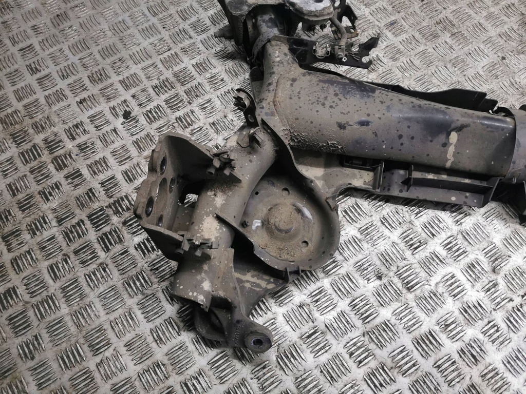 фото №8, Renault megane iv 2018 балка osi задній