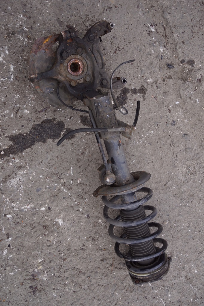 фото №7, Поворотный кулак правый перед nissan qashqai j10 1.5 dci