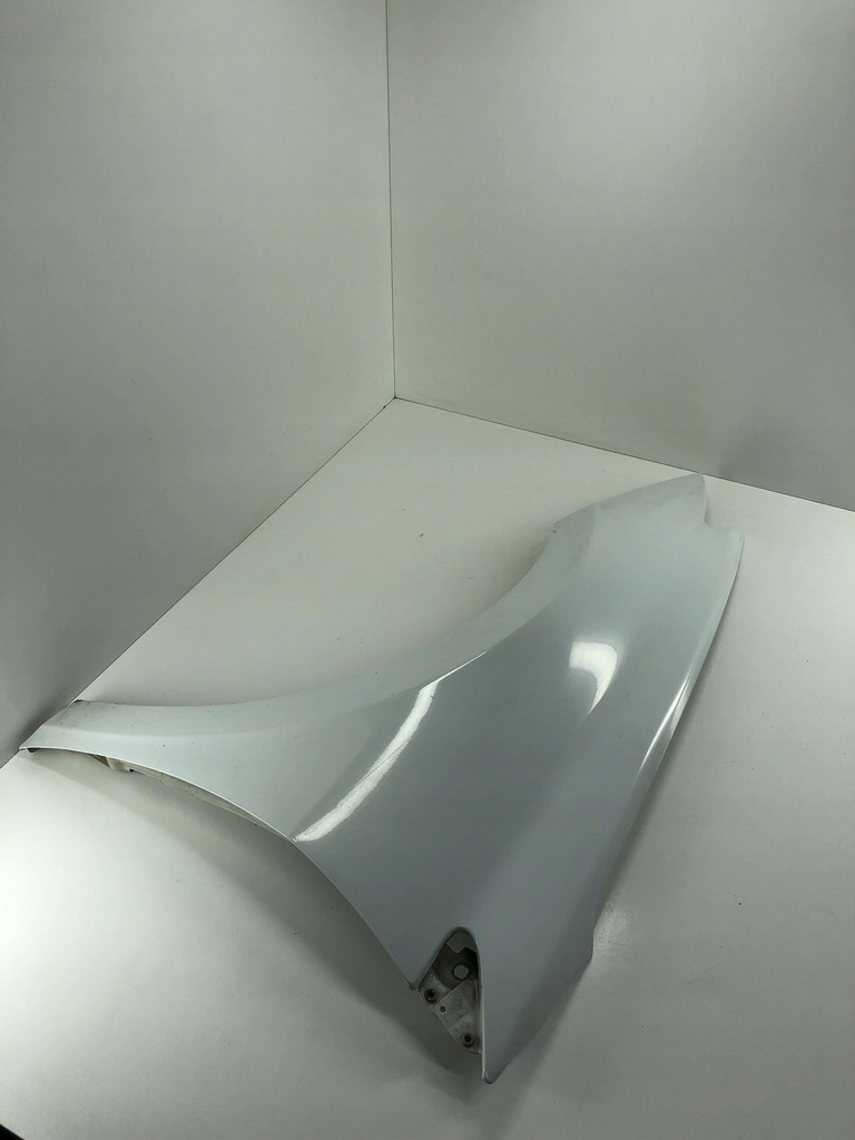 фото №1, Renault laguna iii 2012 левая сторона крыло передний