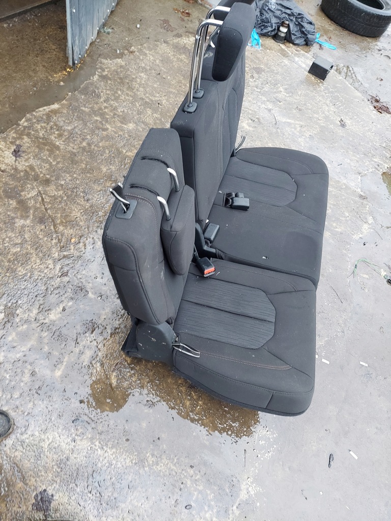 фото №5, Pacifica 2016-2021r заднее сиденье 3 ряд велюр