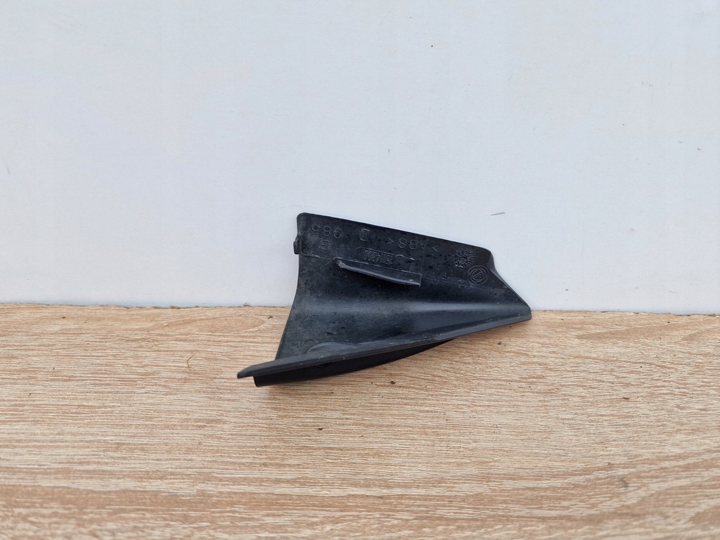 фото №2, Alfa romeo 166 заглушка защита зеркало правая