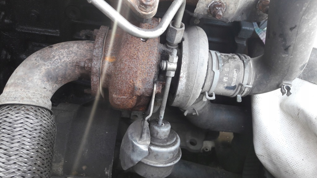 фото №1, Турбина skoda fabia 2004r 038253019p