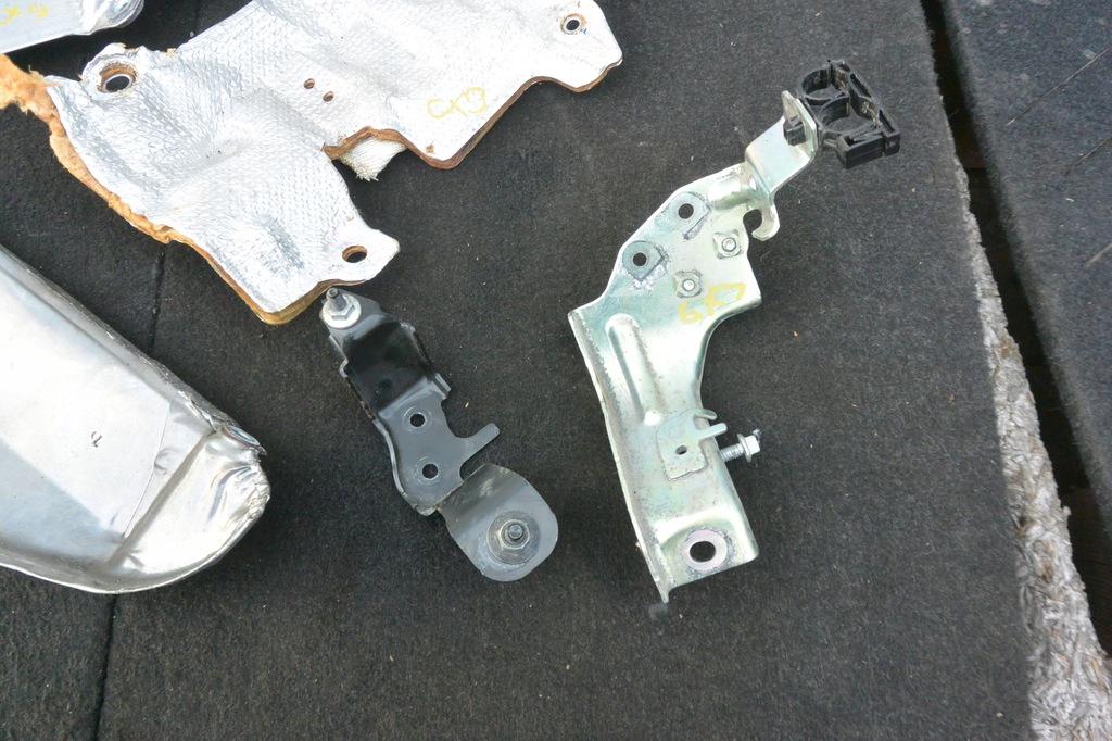 фото №10, Захист теплова кронштейн двигуна mazda cx9 ii