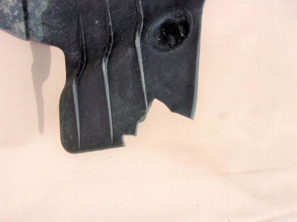 фото №4, Skoda roomster подкрылок задняя задние левая