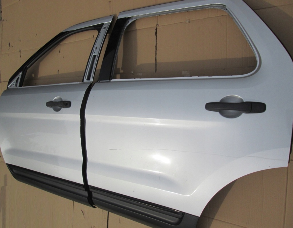 фото №6, Ford explorer 11- дверь левая задние задняя доставка