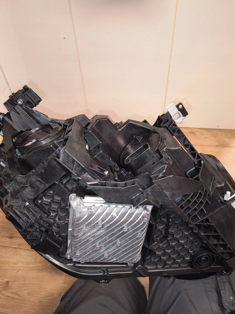 Фара перед сторона левая mercedes cla c174 c178 a1749064102 multibeam с Разборки