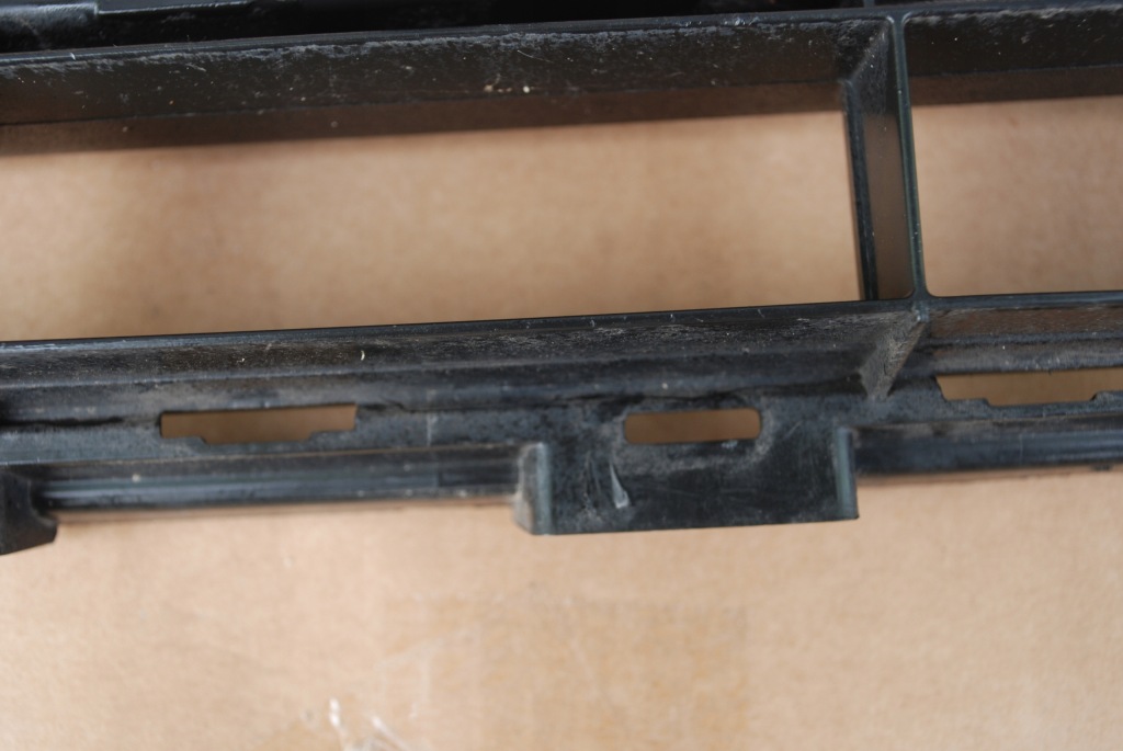 Audi 4g0807683c a6 c7 4g0 решётка средняя бампера Оригинал