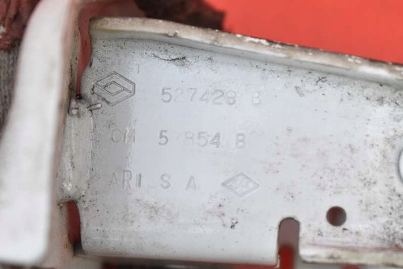 фото №7, Петля правого створки верхній 527428b opel vivaro a 1 i lift 06-14