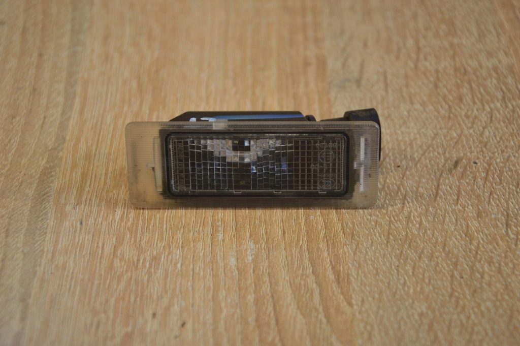 фото №1, Лампа подсветка номерного знака chevrolet cruze hb