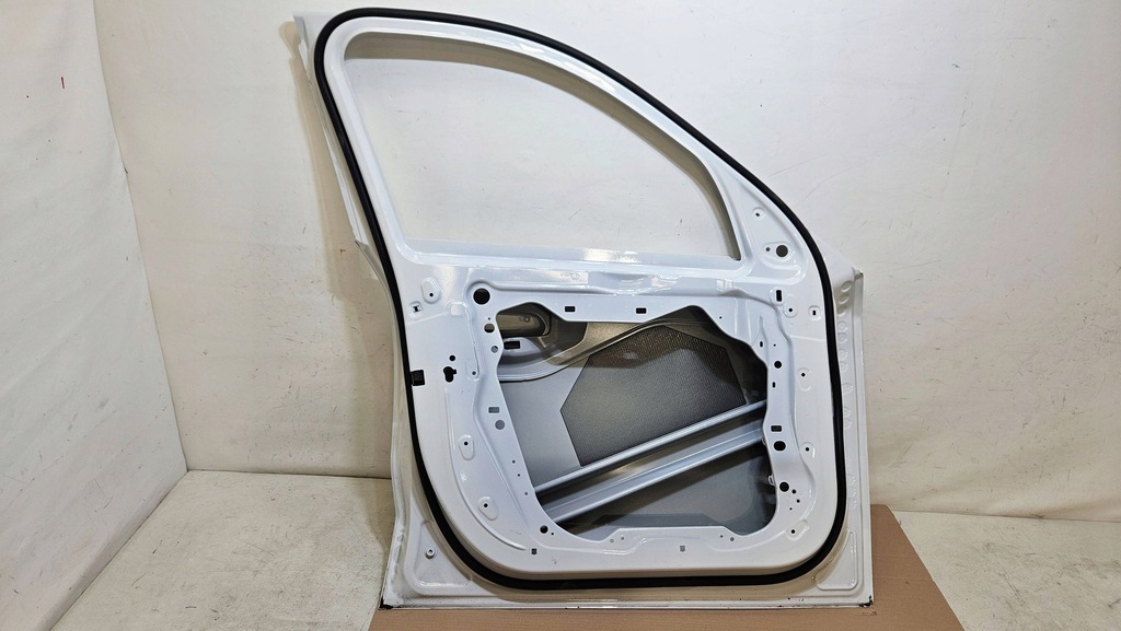 фото №13, Дверь перед передние левая bmw x1 u11 оригинал