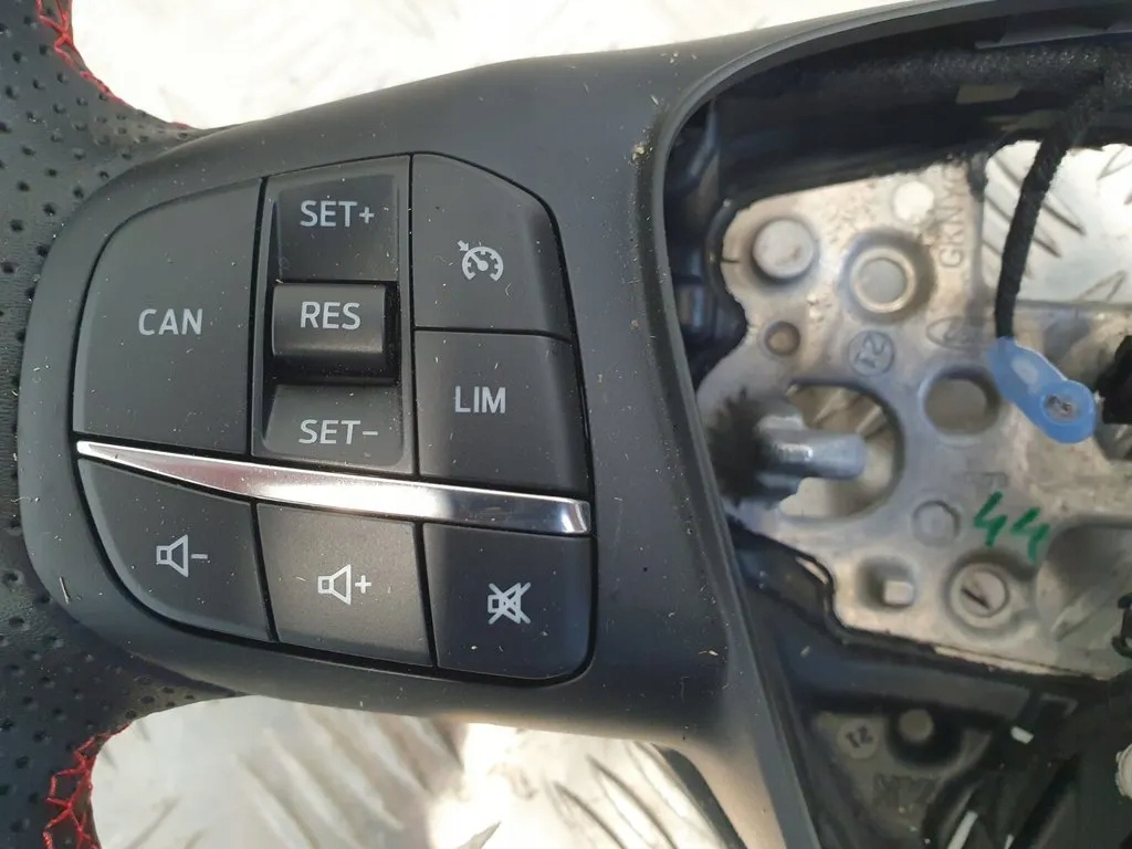 фото №8, Ford puma mk2 19-23 воздуховод st-line подогрев