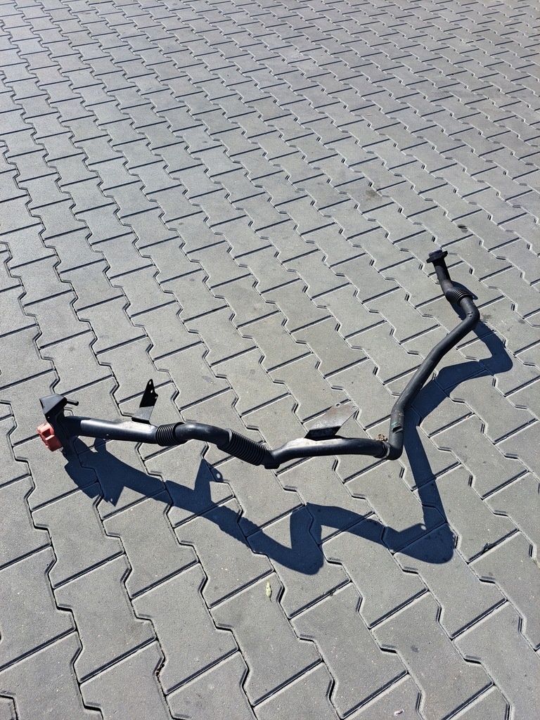 фото №1, Заливная горловина труба масла volvo fh fm