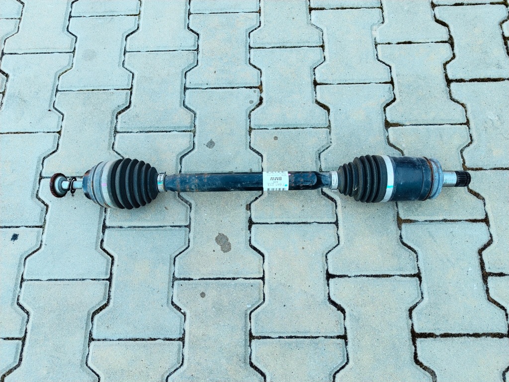 Купити Bmw i3 привідний вал лівий задній 7641213