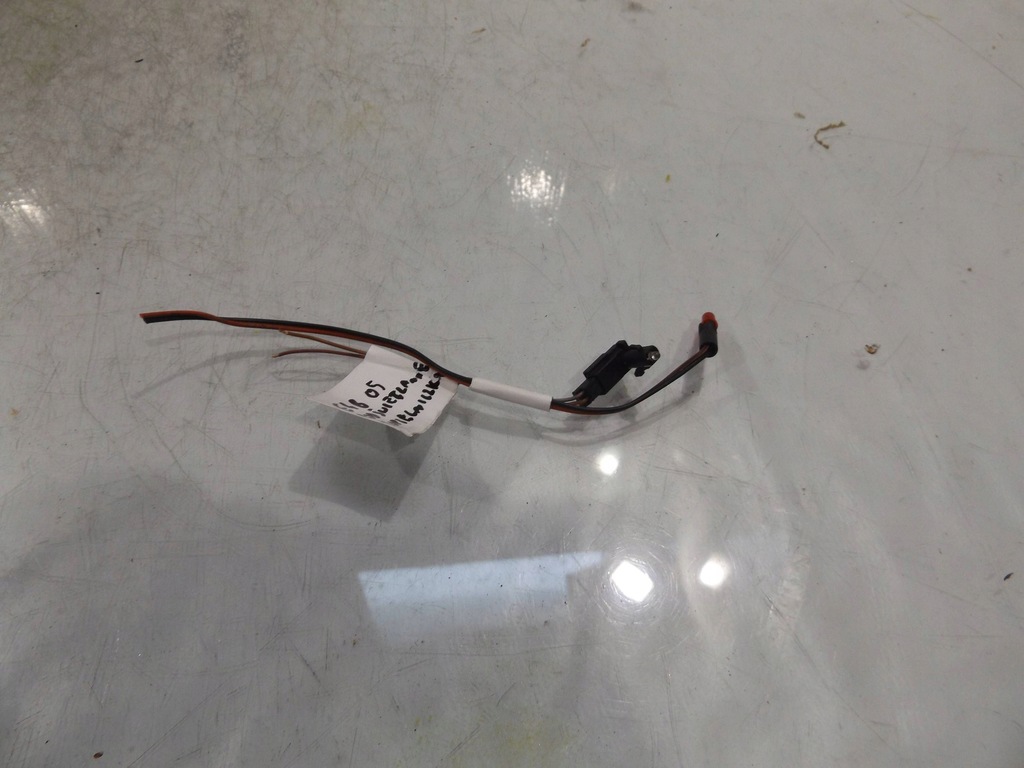 фото №1, E46 lift podświetlacz попільнички