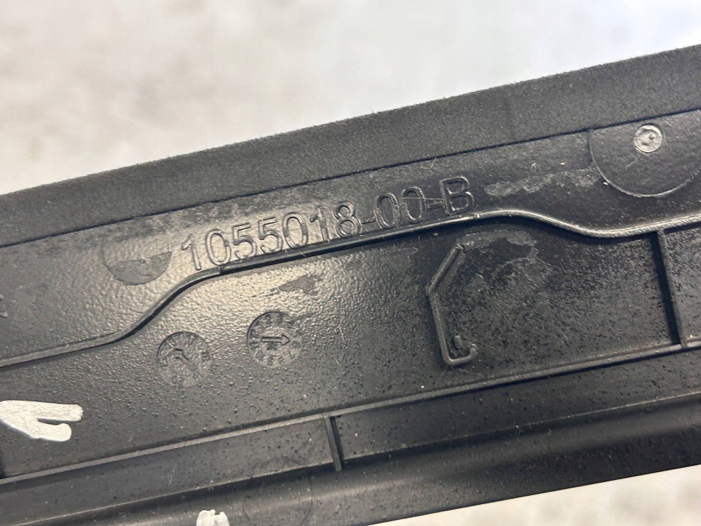 Інша частина салону tesla model x 105501800b Київ