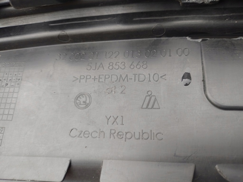 фото №3, Skoda rapid 2012-2017 rok решітка радіатора решітка радіатора решітка каркас 5ja853668 k131/g893