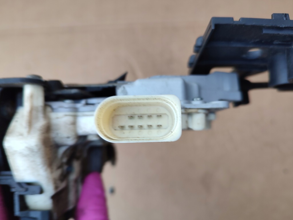 фото №7, Замок дверь левый перед водителя seat altea xl europa 9pin оригинал