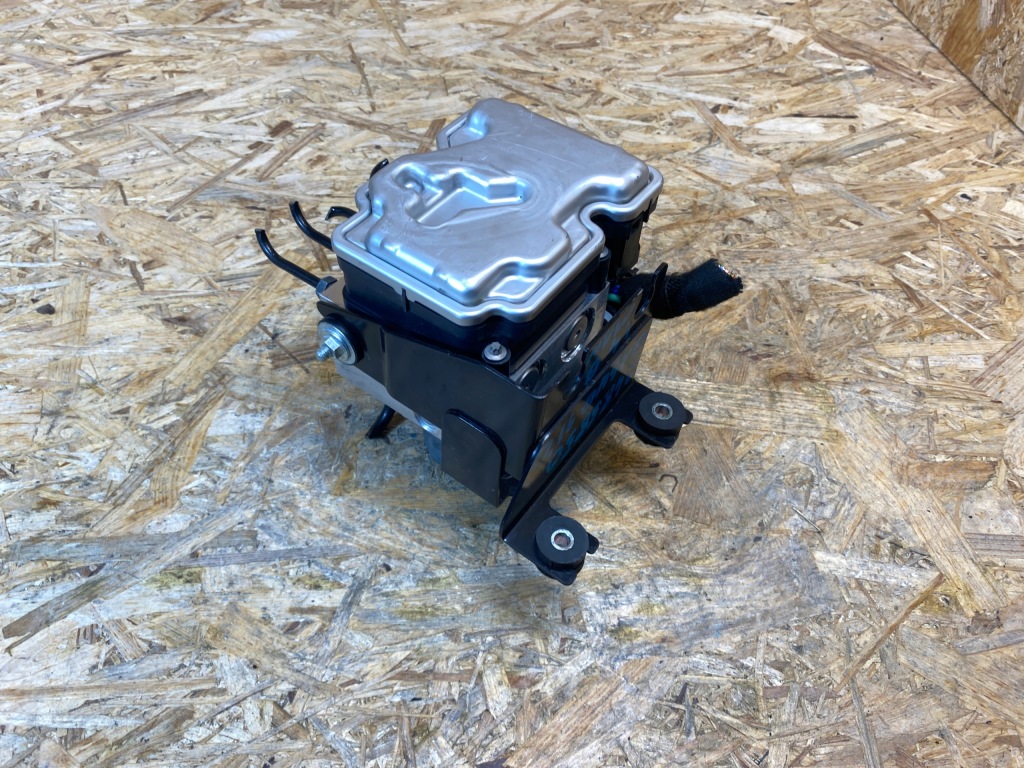 фото №7, Насос тормозная блок управления abs nissan qashqai iii j12 1.3 dig-t 476606uc0a
