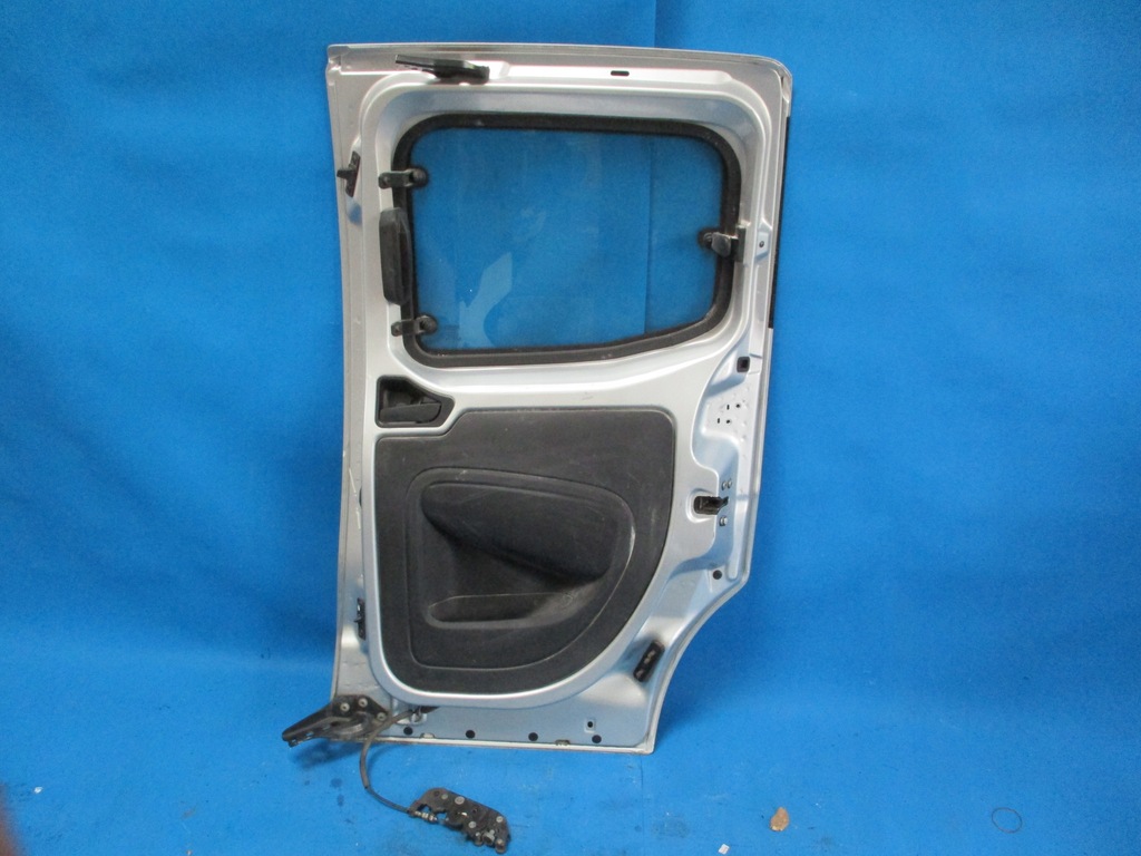 фото №8, Дверь правое сдвижные citroen nemo