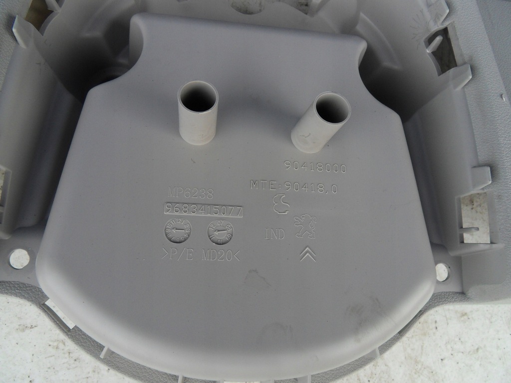 фото №8, Citroen berlingo iii 3 полка потолочный + лампа