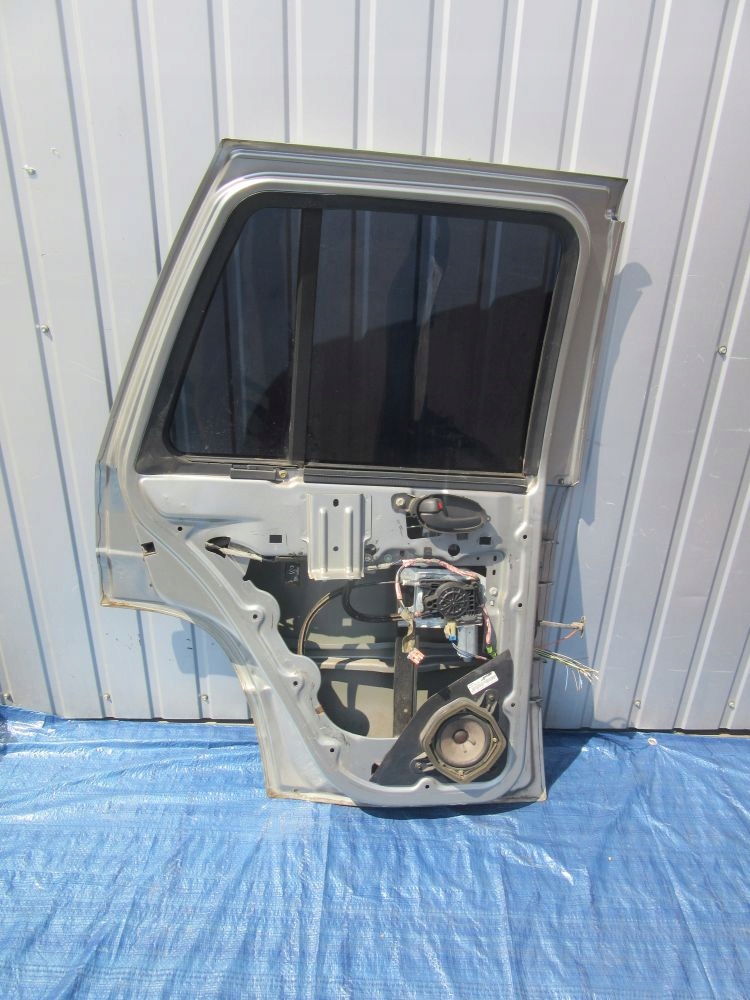 фото №11, Trailblazer 2001 дверь левая задняя полный