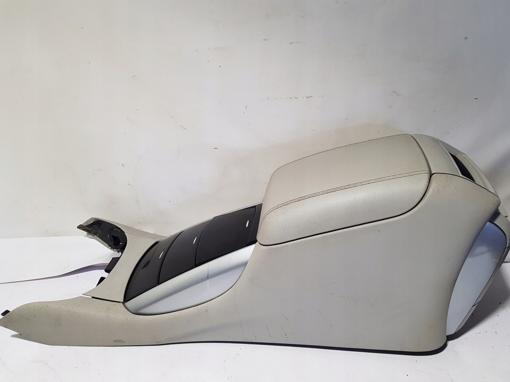 фото №1, Подлокотник туннель mercedes w251 r-klasa