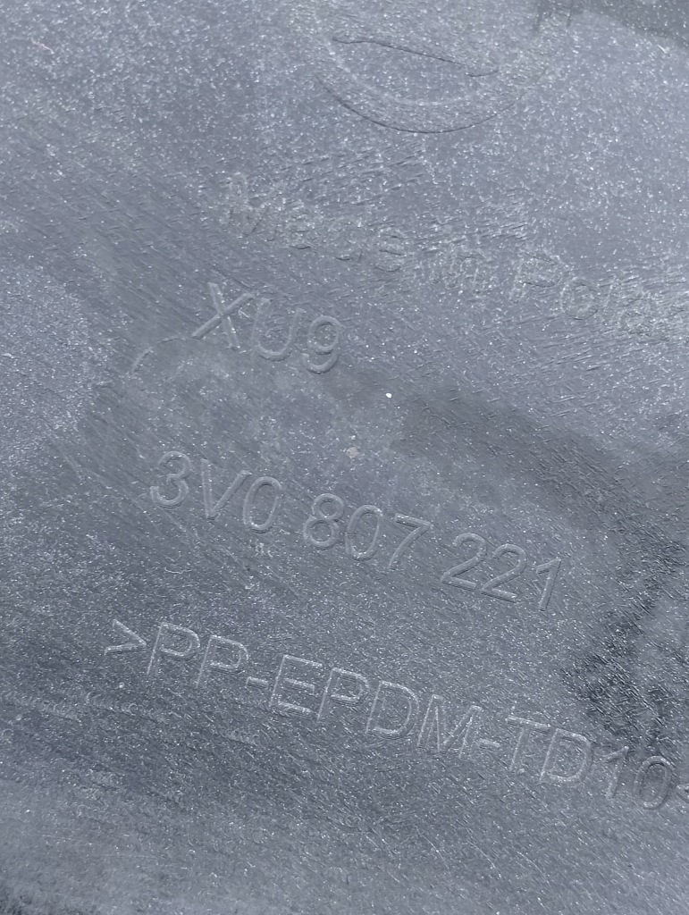 Skoda superb 3v iii lift 2019- бампер перед передний 3v0807221 Киев