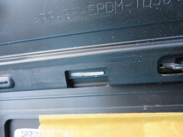 фото №9, Audi q4 89a e-tron молдинг na дверь правое задние