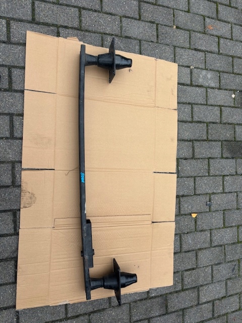 фото №1, Балка pod бампер передний перед peugeot 5008 i оригинал